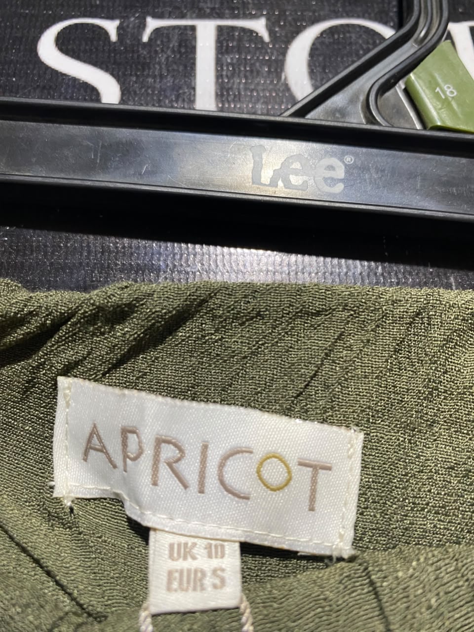 APRICOT |S| WAIST 26| A16| OLIVE GREEN CRINKLE TEXTURED WIDE-LEG PALAZZO PANTS