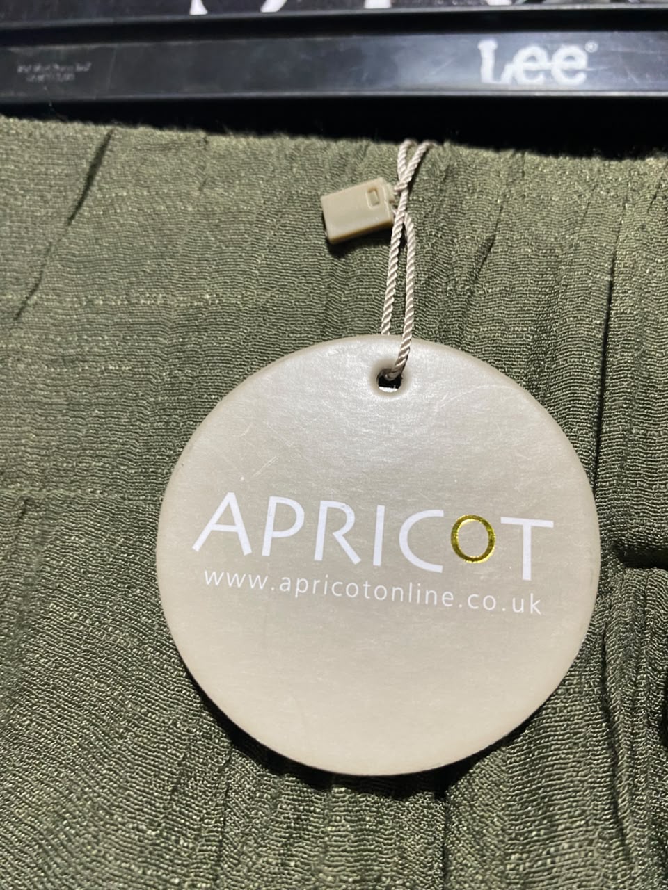 APRICOT |S| WAIST 26| A16| OLIVE GREEN CRINKLE TEXTURED WIDE-LEG PALAZZO PANTS