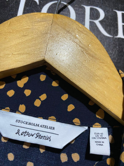 STOCKHOLM ATLELIER |M| BUST 22| A16| BLACK & MUSTARD YELLOW POLKA DOT LONG SLEEVE BUTTON-DOWN SHIRT