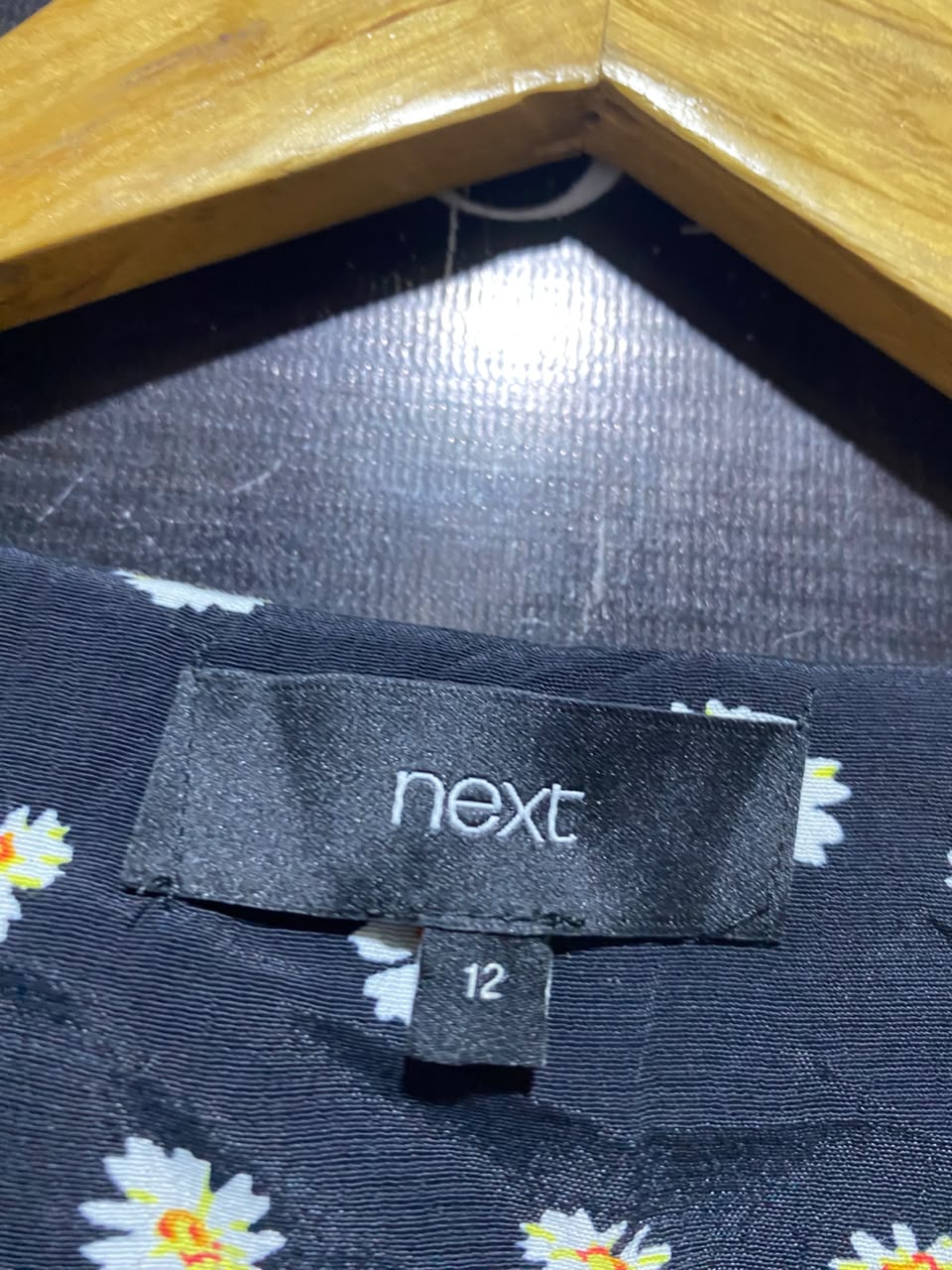 NEXT |L| BUST 19| A15| WOMEN'S BLACK DAISY FLORAL PRINT MAXI DRESS