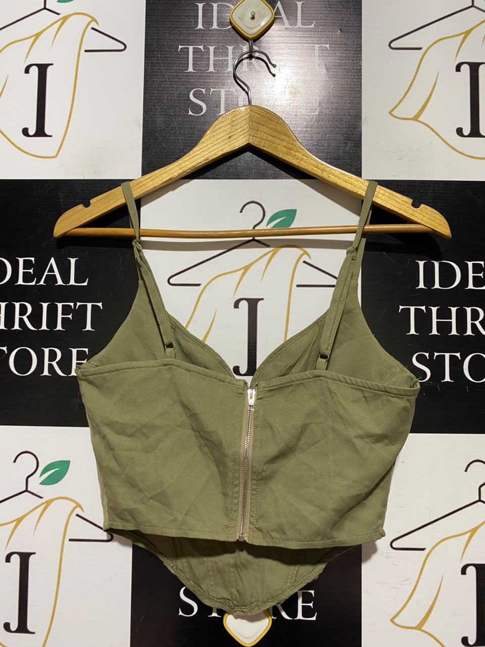 PRETTYLITTLE THING |S| BUST 15| A15| WOMEN'S OLIVE SAGE GREEN PLEATED CORSET CROP TOP