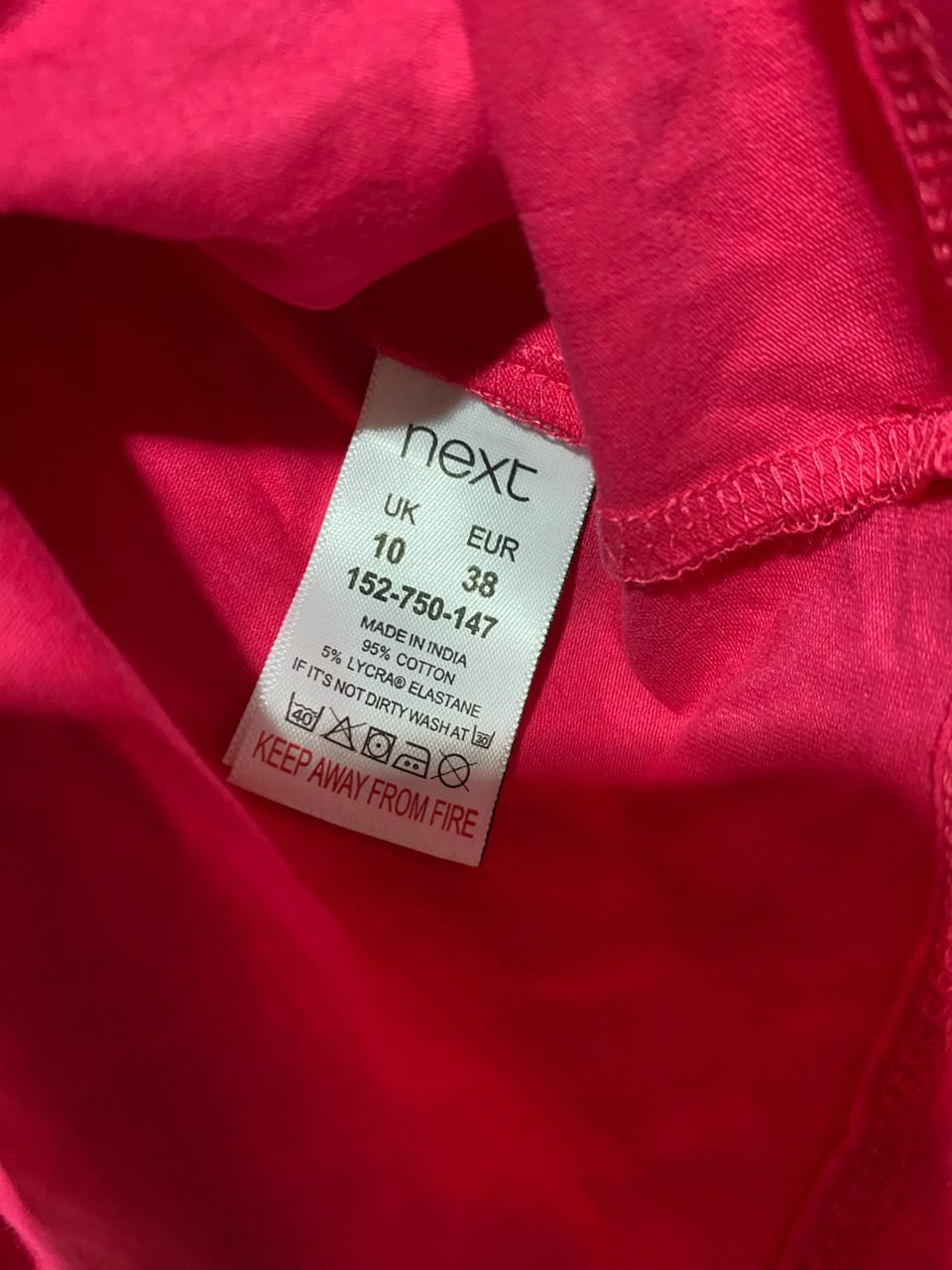 NEXT |S| BUST 15| A15| WOMEN'S SOLID HOT PINK SPAGHETTI STRAP CAMISOLE TANK TOP
