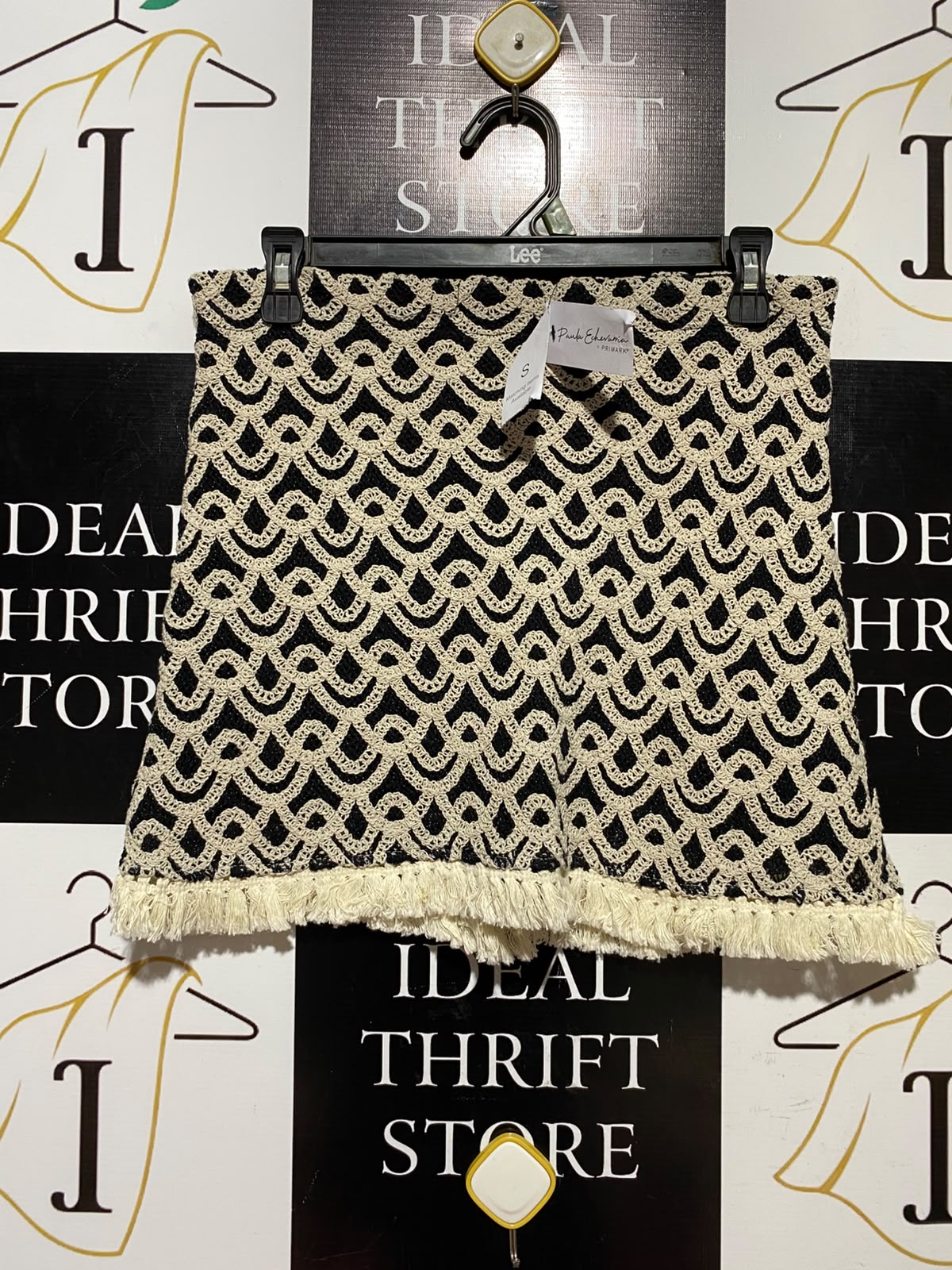 PRIMARK |S| WAIST 30| A17 | WOMEN'S BLACK & CREAM CROCHET KNIT MINI SKIRT WITH FRINGE HEM