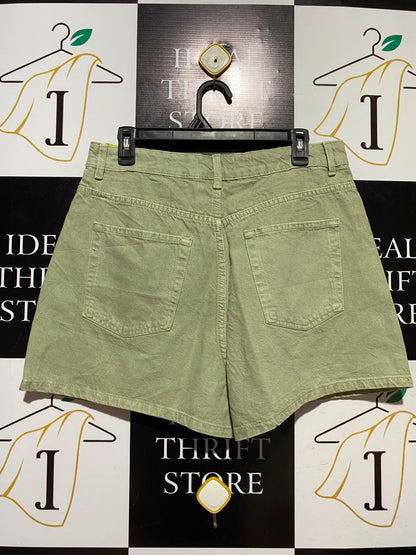 PRIMARK CARES |M| WAIST 30| A17| WOMEN'S SAGE GREEN HIGH-WAISTED MOM SHORTS