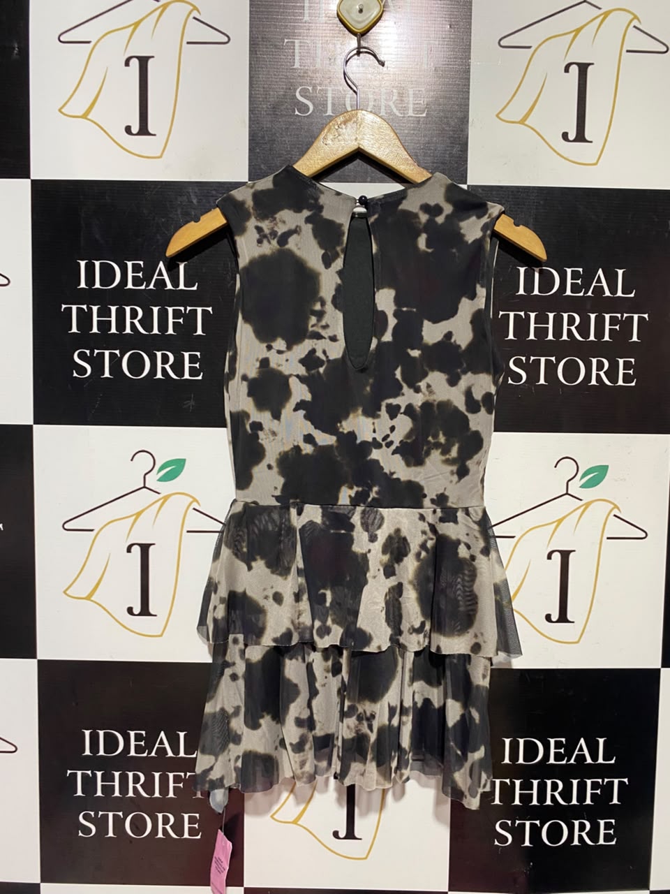 PRETTYLITTLE THING |S| BUST 15| A17| WOMEN'S TRENDY ABSTRACT PRINT LAYERED HEM DRESS