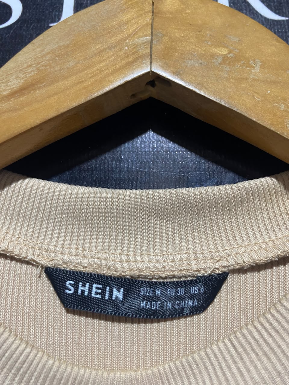 SHEIN |M| BUST 15| A17| WOMEN'S ESSENTIAL RIBBED MOCK-NECK BODYSUIT