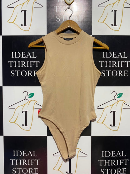 SHEIN |M| BUST 15| A17| WOMEN'S ESSENTIAL RIBBED MOCK-NECK BODYSUIT
