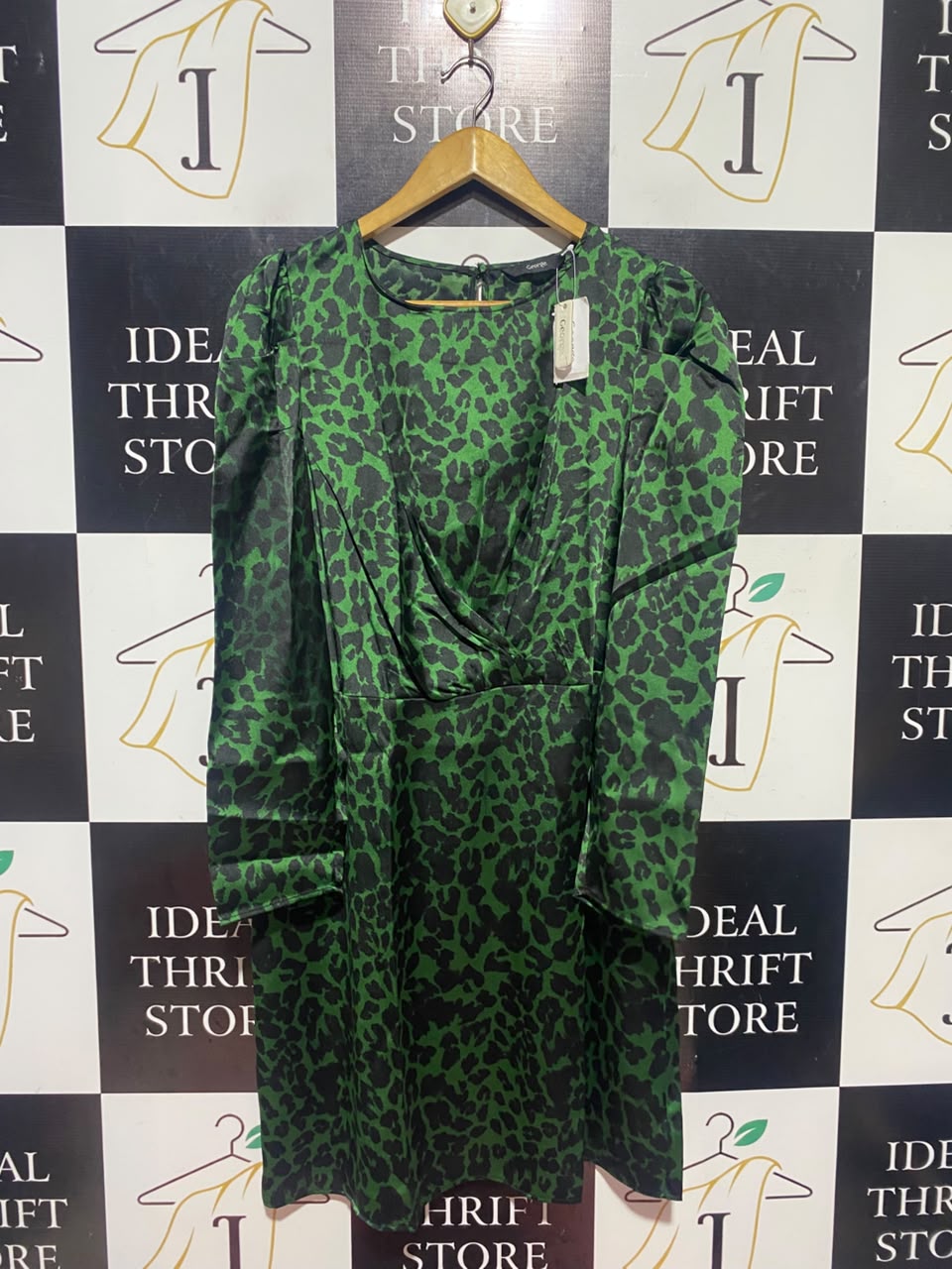 GEORGE |L| BUST 20| A17| WOMEN'S BOLD GREEN & BLACK ANIMAL PRINT LONG-SLEEVE DRESS
