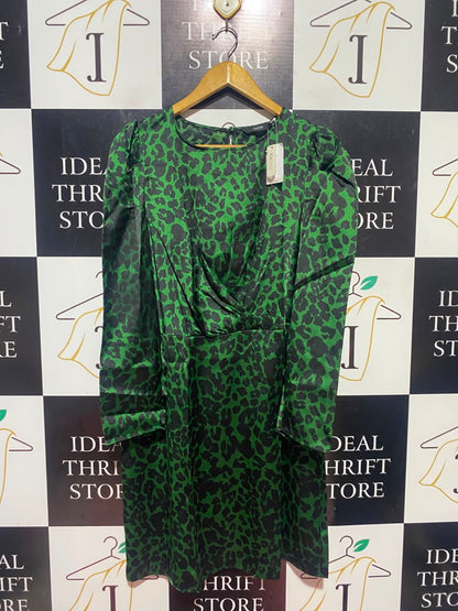 GEORGE |L| BUST 20| A17| WOMEN'S BOLD GREEN & BLACK ANIMAL PRINT LONG-SLEEVE DRESS