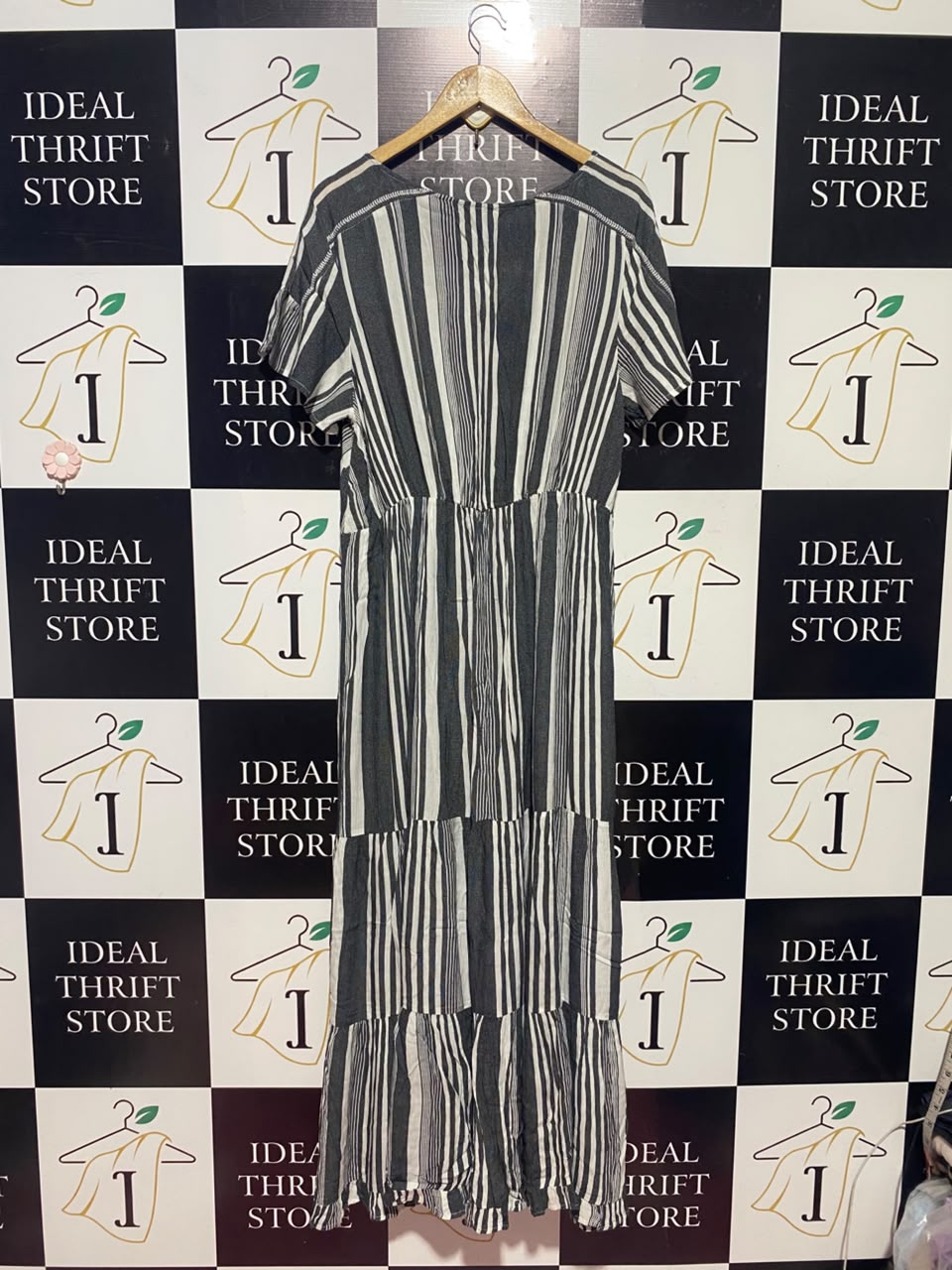 M&CO PLUS |M| BUST 18| A17| WOMEN'S CASUAL STRIPED TIERED MAXI DRESS