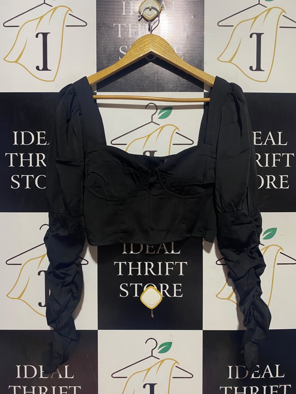 LOVE & OTHER THINGS |S| BUST 15| A17| WOMEN'S CHIC BLACK SWEETHEART RUCHED SLEEVE CROP TOP