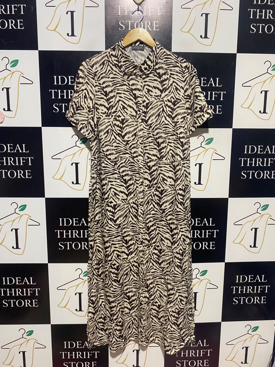 PAPAYA |L| BUST 20| A16| WOMEN'S ZEBRA PRINT BUTTON-DOWN SHIRT DRESS
