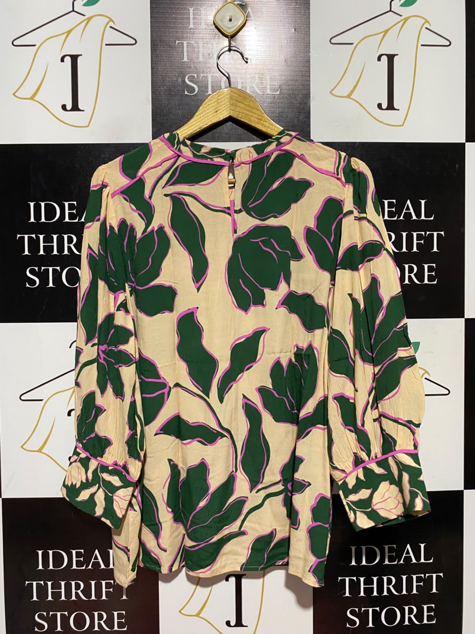 LOVE & ROSES |L| BUST 23| A18| WOMEN’S FLORAL PRINT LONG-SLEEVE BLOUSE WITH CONTRAST PIPING