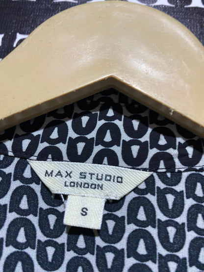 MAX STUDIO |S| BUST 17| A18| WOMEN’S BLACK AND WHITE GEOMETRIC PRINT MIDI SHIRT DRESS WITH TIE-WAIST