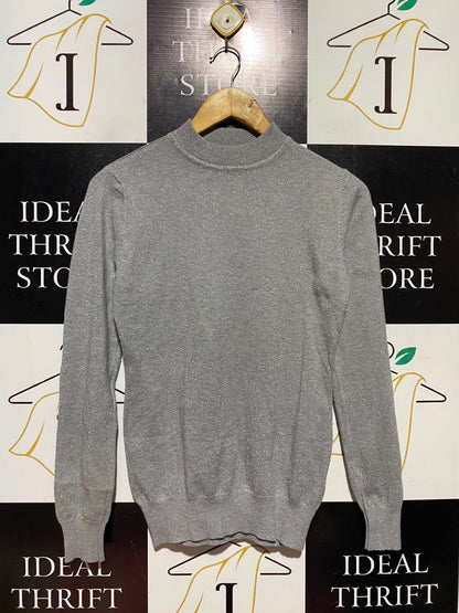 WIT GIRL |L/XL| BUST 17| A18| WOMEN’S SILVER METALLIC SHIMMER MOCK NECK LONG-SLEEVE TOP