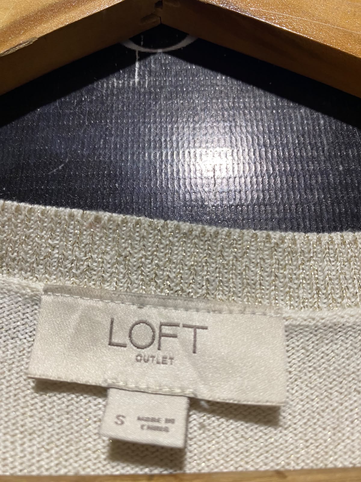 LOFT |S| BUST 18| A18| WOMEN’S METALLIC GOLD SHIMMER CREW-NECK LONG-SLEEVE SWEATER