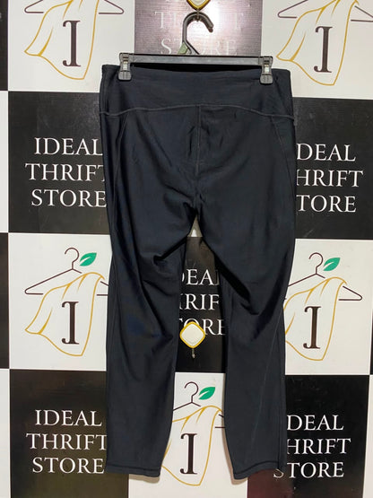 UNDER ARMOUR |L| WAIST 30| A18| WOMEN’S BLACK ATHLETIC PERFORMANCE LEGGINGS