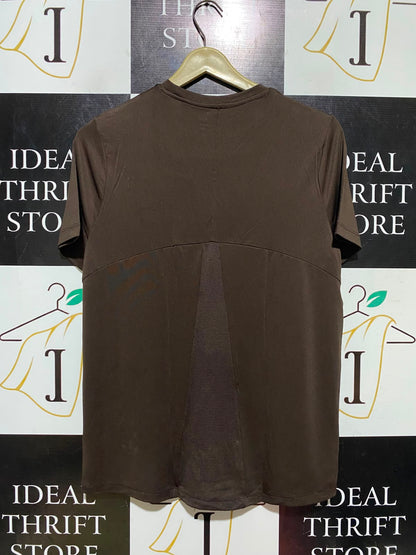 TU WOMAN |M| BUST 19| ESSENTIAL SOLID DARK BROWN CREW-NECK T-SHIRT