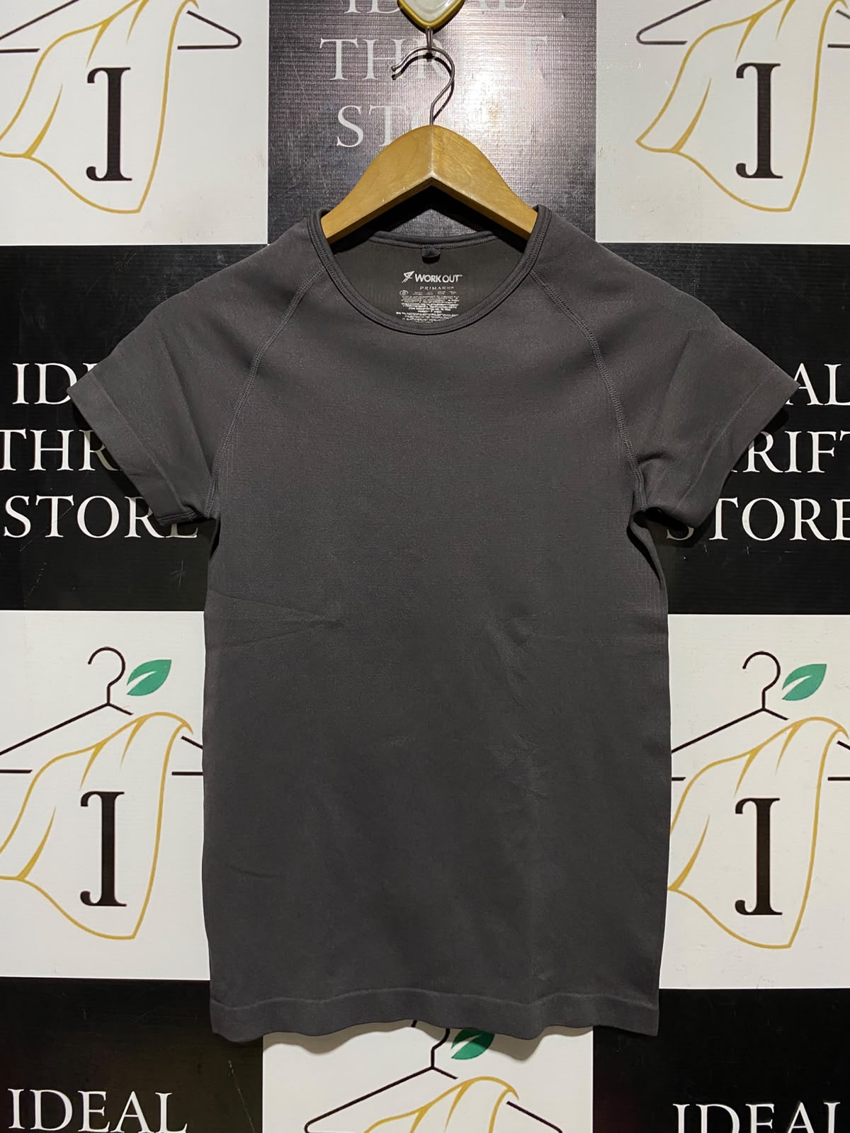 PRIMARK |S| BUST 14| A18| WOMEN’S CHARCOAL GREY SEAMLESS WORKOUT T-SHIRT