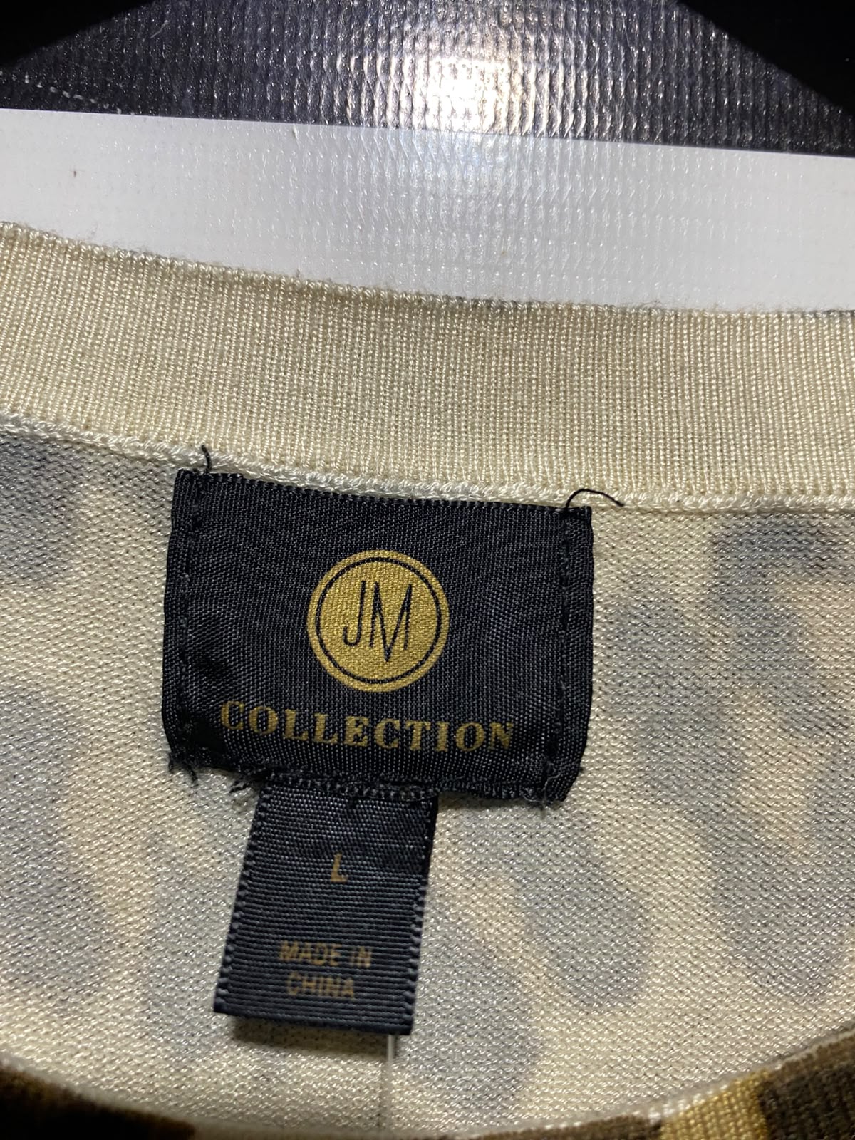 J M COLLECTION |L| BUST 18| A18| WOMEN'S ANIMAL PRINT OMBRE LONG-SLEEVE SWEATER WITH BUTTON DETAIL
