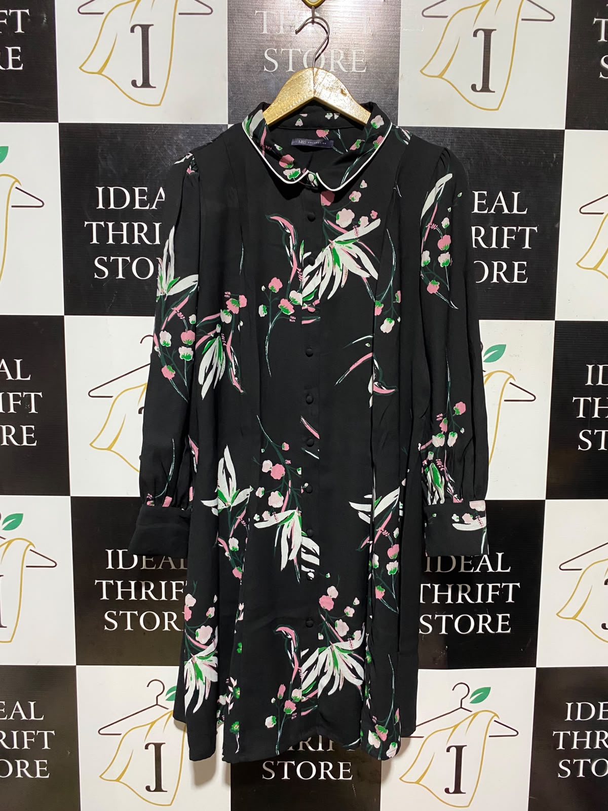 M&S |L| BUST 21| A18| WOMEN’S BLACK FLORAL PRINT SHIRT DRESS WITH CONTRAST COLLAR