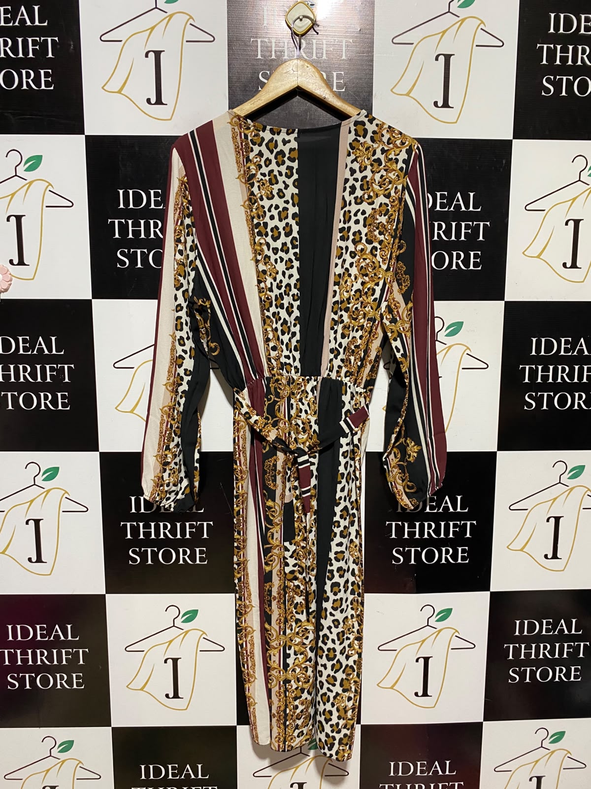 BOOHOO |L| BUST 21| A18| MIXED PRINT LONG-SLEEVE WRAP DRESS