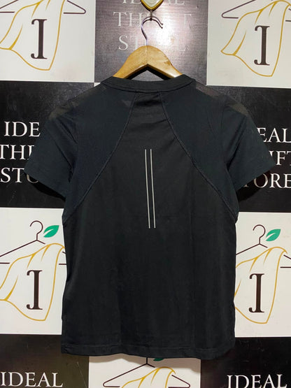 NIKE |XS| BUST 16| A17| RUNNING PERFORMANCE GRAPHIC T-SHIRT - BLACK
