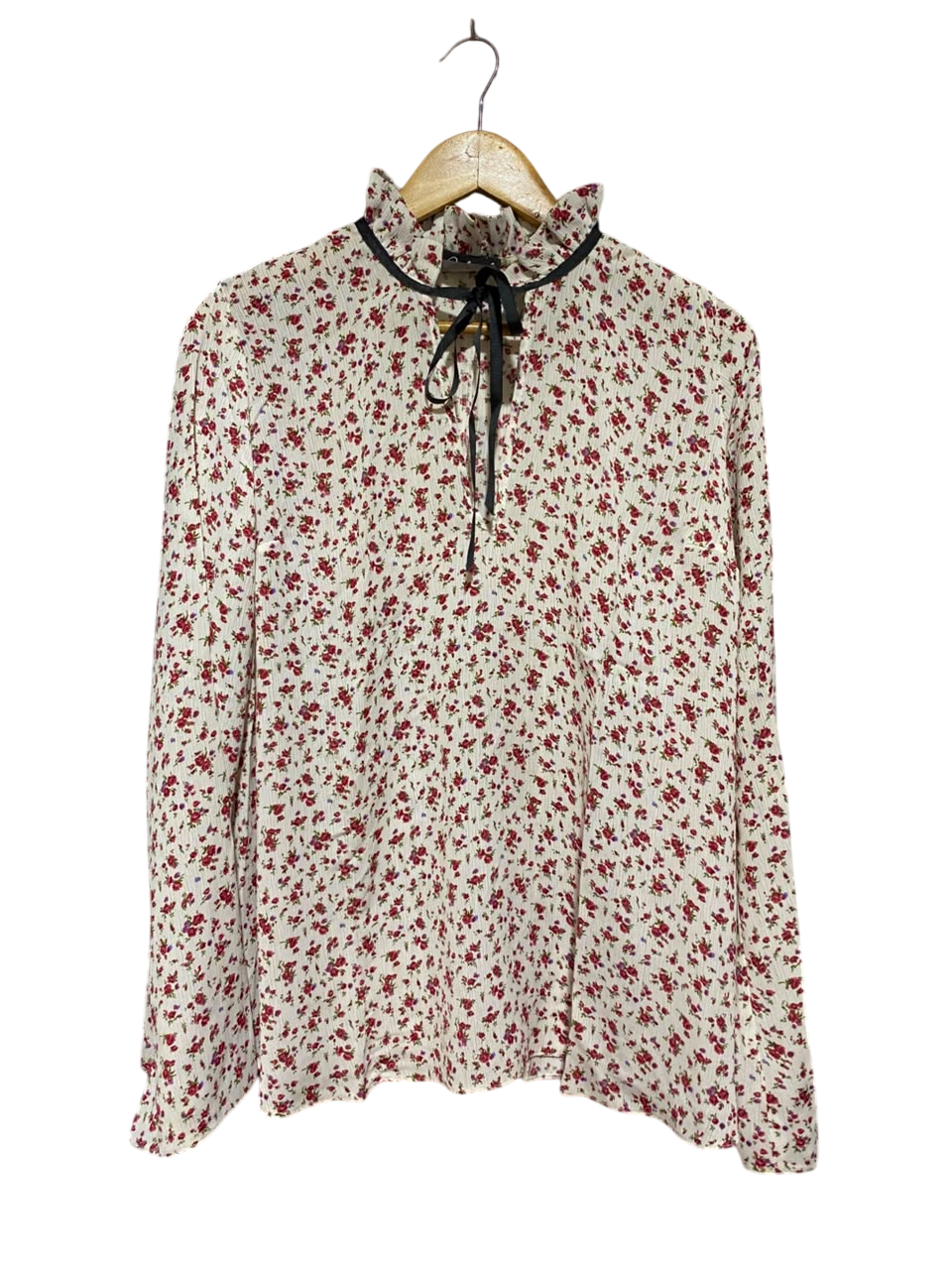 BECLOIMED VINTAGE |L| BUST 21| A19| CREAM AND RED DITSY FLORAL RUFFLE-NECK LONG-SLEEVE BLOUSE