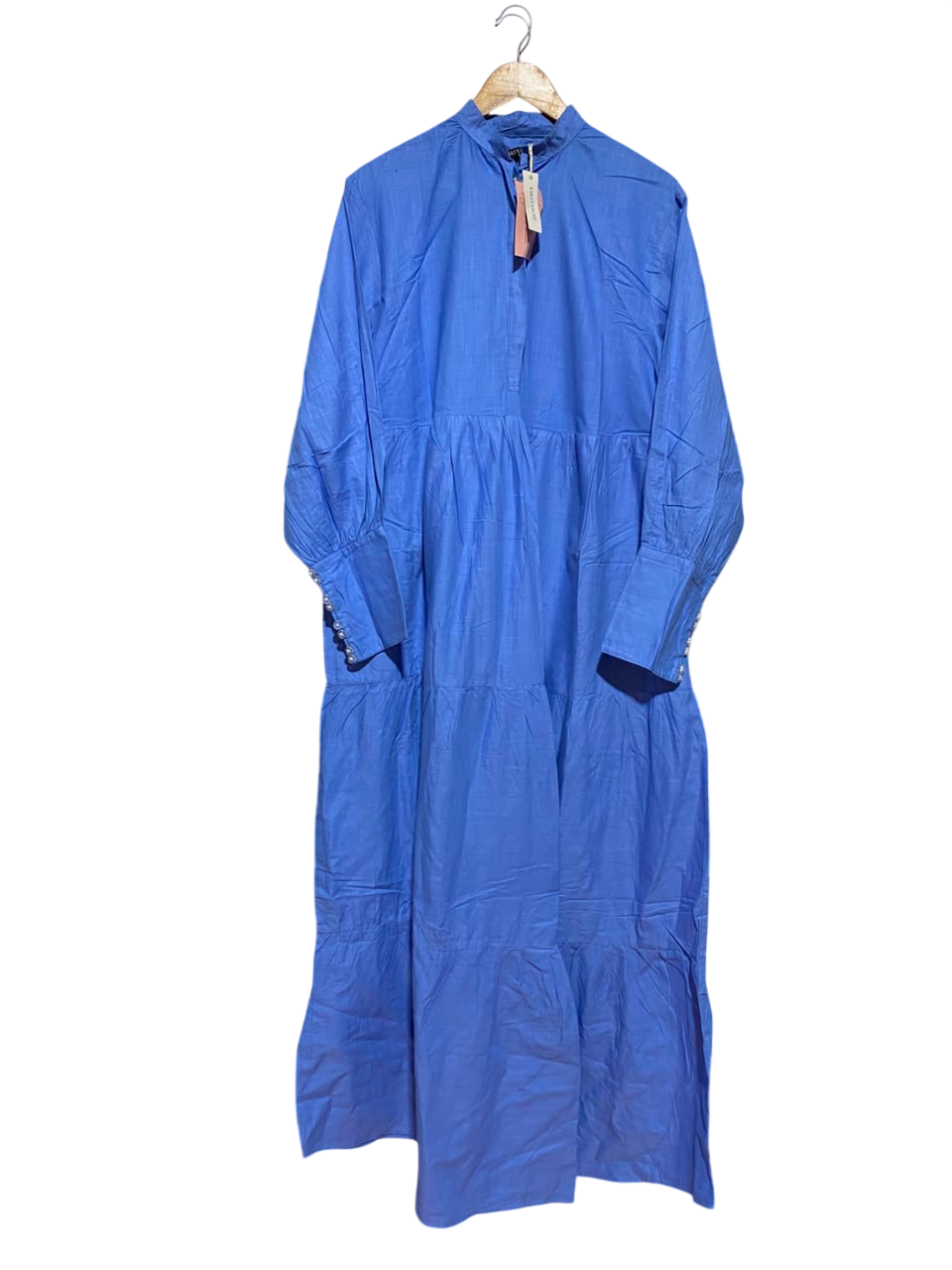 VIRTUOUSS |L| BUST 20| A19| CORNFLOWER BLUE PEARL-BUTTON CUFF TIERED MAXI DRESS