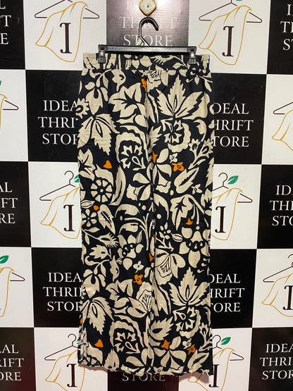 NEXT |L| WAIST 30| A19| BLACK AND OFF-WHITE FLORAL PRINT ELASTIC WAIST CASUAL PANTS