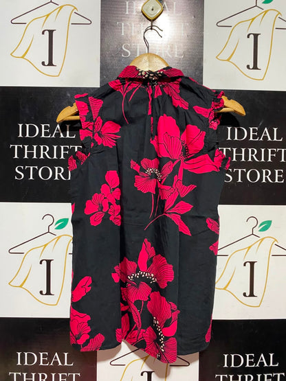 WHO WHAT WEAR |M| BUST 18| A19| BLACK AND HOT PINK FLORAL TIE-NECK RUFFLE SLEEVE BLOUSE