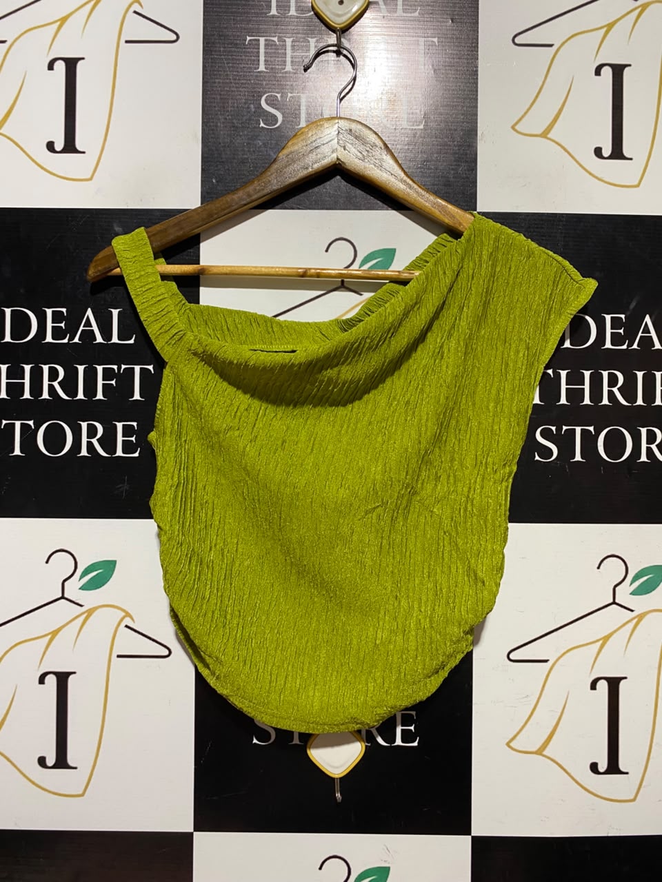 SHEIN CURVE |XL| BUST 16| A19| OLIVE GREEN TEXTURED ONE-SHOULDER TOP