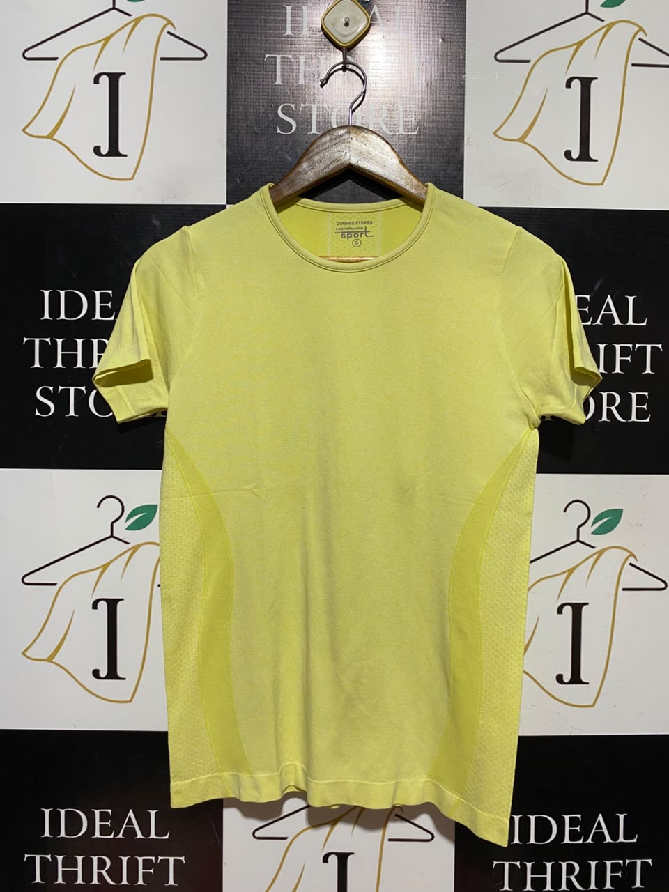 DUNNES STORES |M| BUST 16| A19|  SPORT NEON YELLOW ACTIVE T-SHIRT