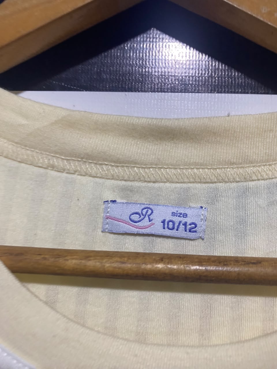 R |M| BUST 17| A19| PASTEL YELLOW RIBBED "SHOPAHOLIC" LOUNGE DRESS