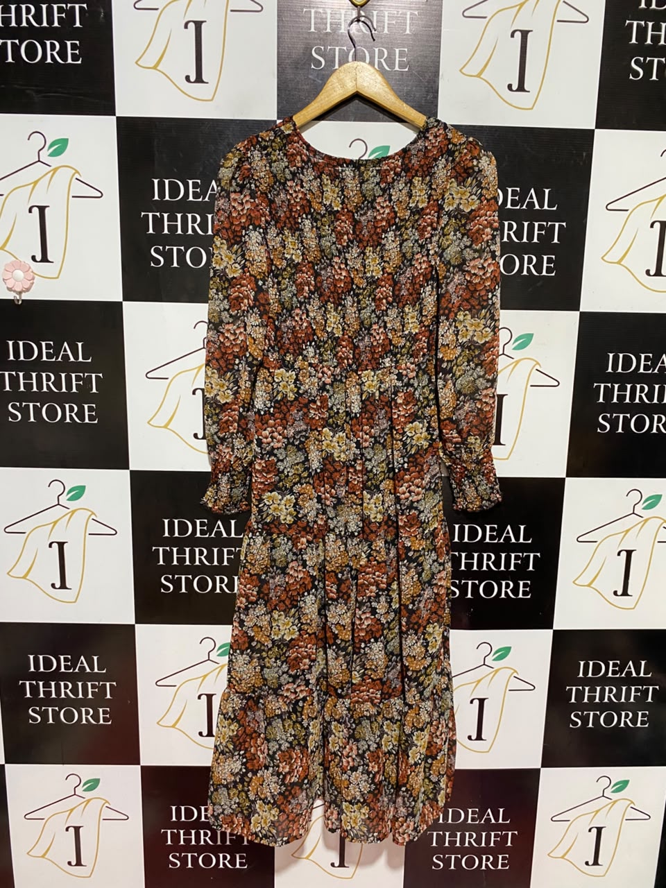 ROMAN |M| BUST 14| A19| AUTUMNAL FLORAL SMOCKED LONG-SLEEVE MIDI DRESS