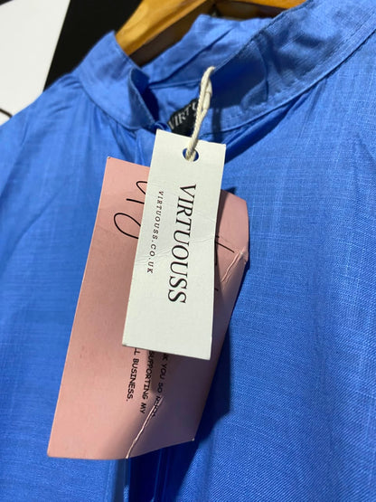 VIRTUOUSS |L| BUST 20| A19| CORNFLOWER BLUE PEARL-BUTTON CUFF TIERED MAXI DRESS