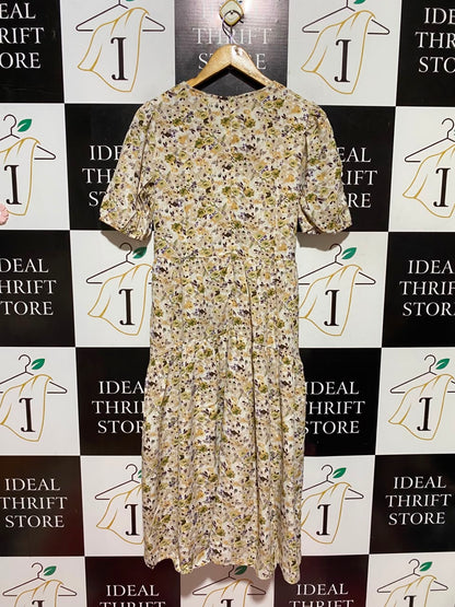 DAZY |L| BUST 19| A19| CREAM AND OLIVE MULTICOLOR DITSY FLORAL SHORT-SLEEVE MIDI DRESS