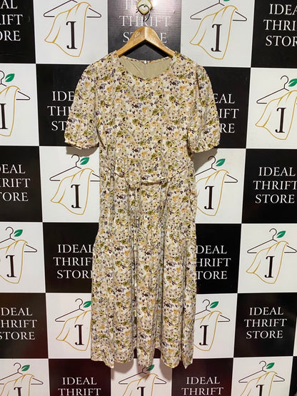 DAZY |L| BUST 19| A19| CREAM AND OLIVE MULTICOLOR DITSY FLORAL SHORT-SLEEVE MIDI DRESS