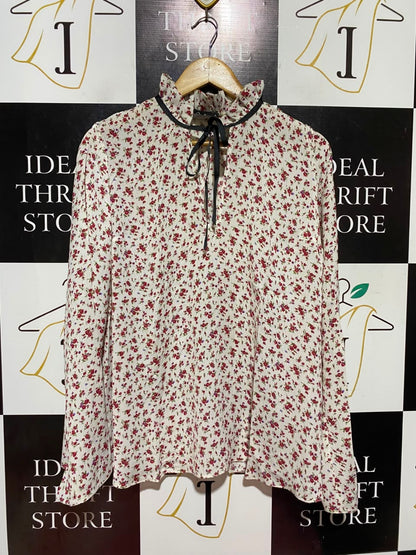 BECLOIMED VINTAGE |L| BUST 21| A19| CREAM AND RED DITSY FLORAL RUFFLE-NECK LONG-SLEEVE BLOUSE