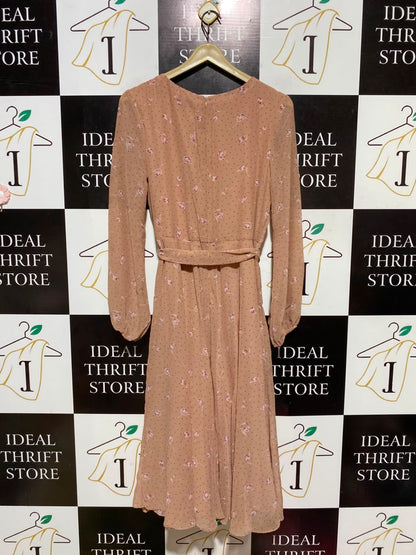 GINA BACCONI |M| BUST 18| A19| PEACH FLORAL DOT PRINT RUFFLE-TRIM LONG-SLEEVE MIDI DRESS