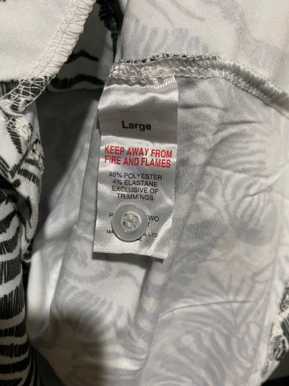 TIME TO DREAM |L| A19| WHITE AND BLACK ZEBRA PRINT LONG-SLEEVE PAJAMA SET