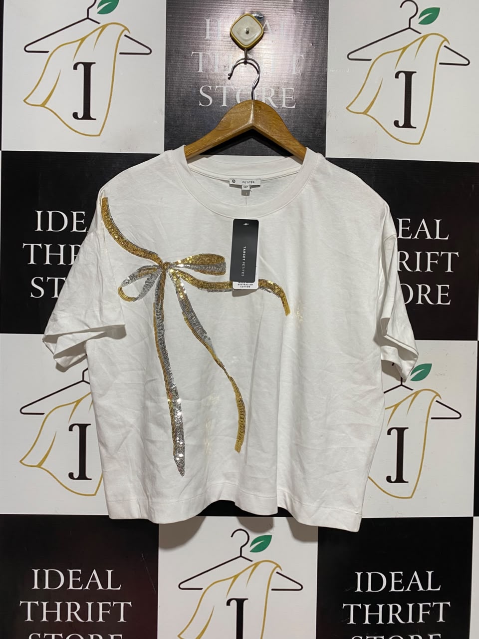 PETITES |XL| BUST 23| A18| WHITE SEQUIN BOW GRAPHIC COTTON T-SHIRT