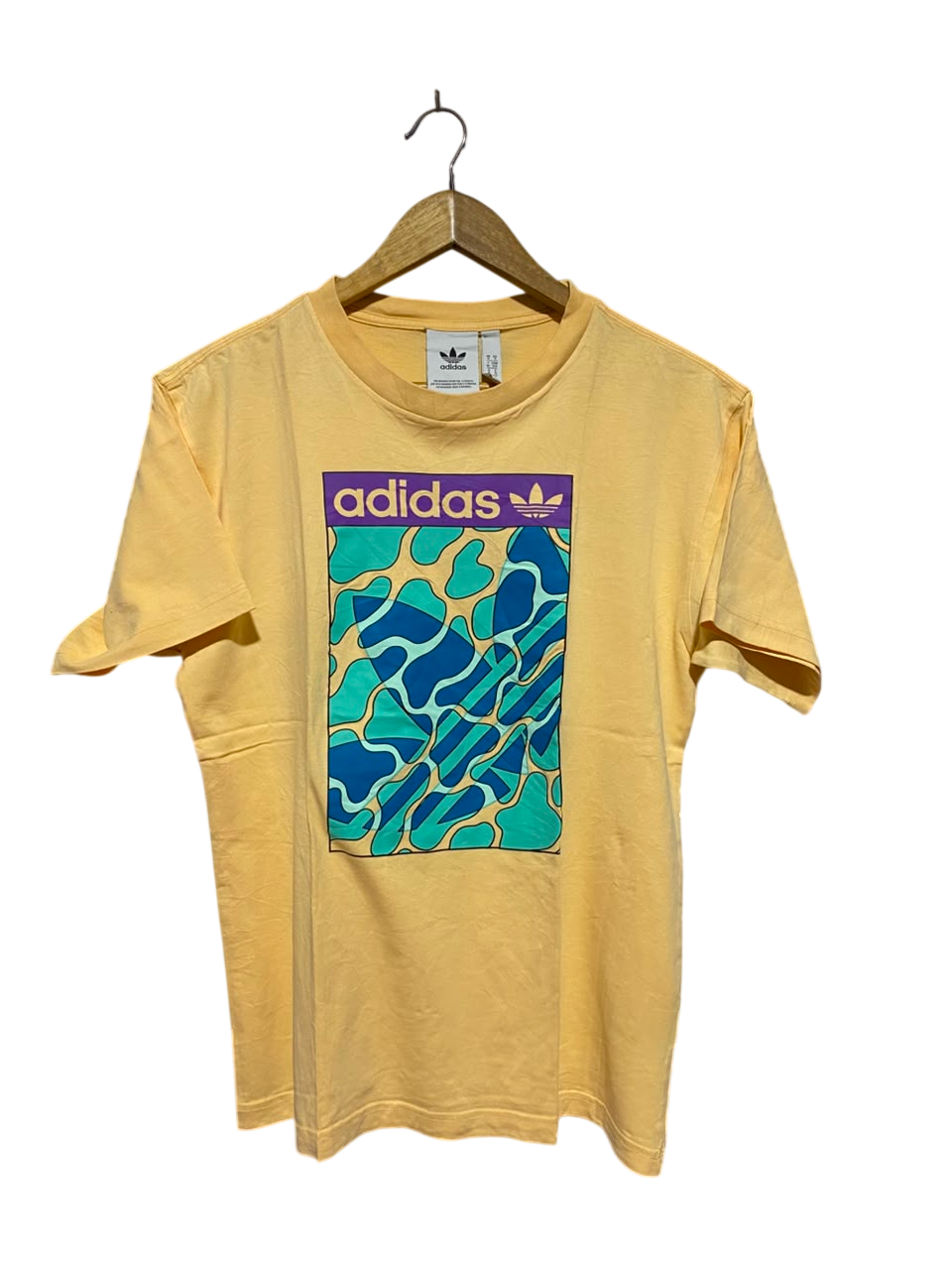 ADIDAS |M| BUST 19| A1| YELLOW ADIDAS ABSTRACT CAMO GRAPHIC T-SHIRT