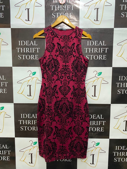 ATMOSOHERE |M| BUST 17| A20| MAGENTA DAMASK PRINT SLEEVELESS BODYCON DRESS