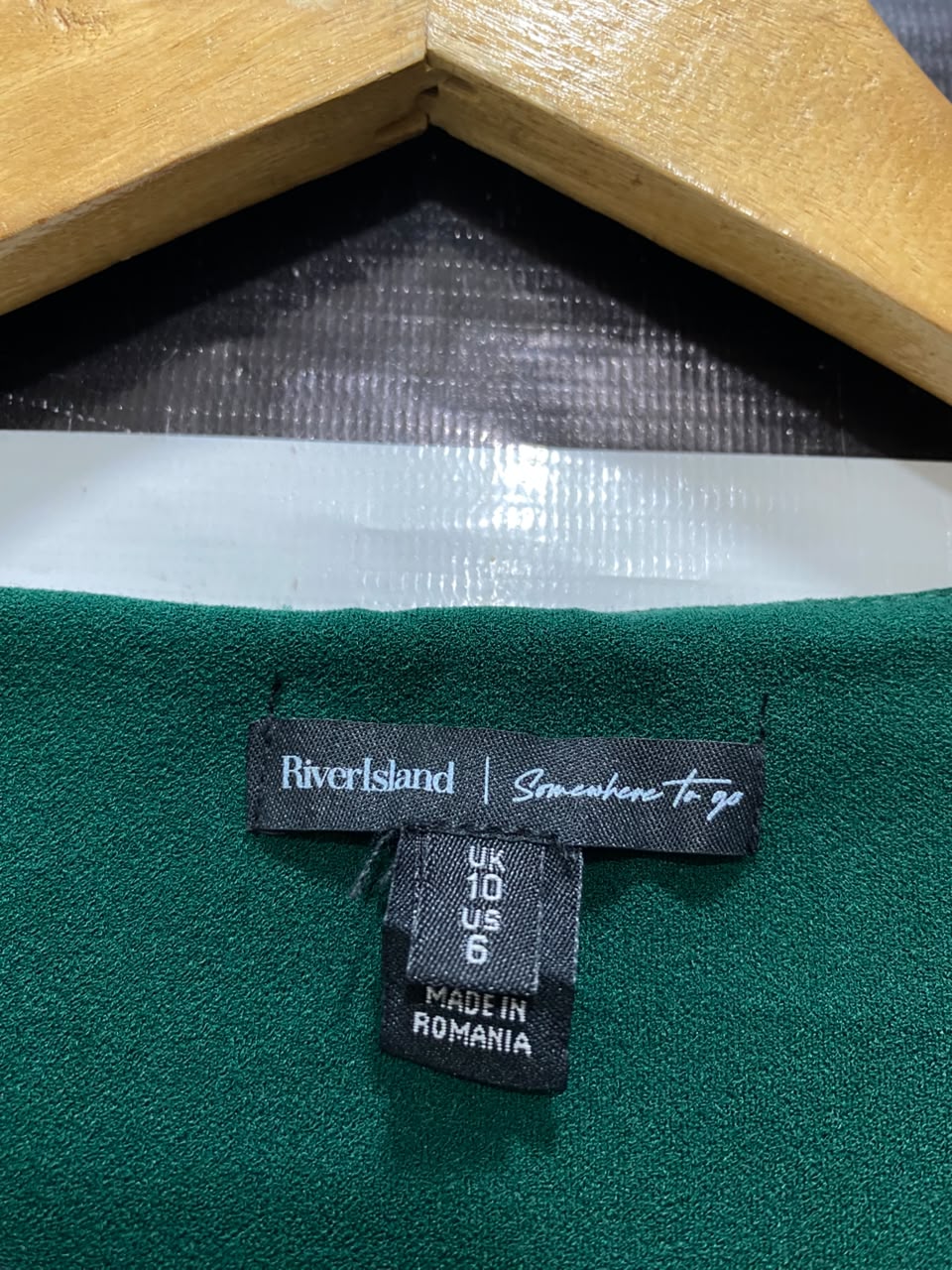 RIVER ISLAND |M| BUST 16| A20| EMERALD GREEN BUTTON-UP VEST WITH GOLD HARDWARE