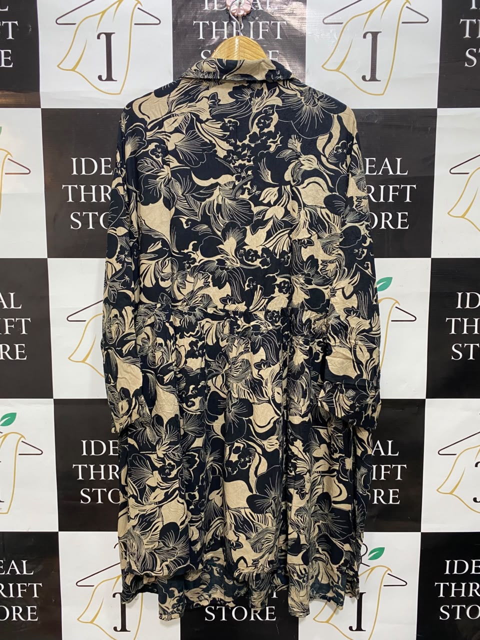 CAPSULE |L| BUST 19| A20| NAVY BLUE AND BEIGE FLORAL PRINT BUTTON-DOWN SHIRT DRESS