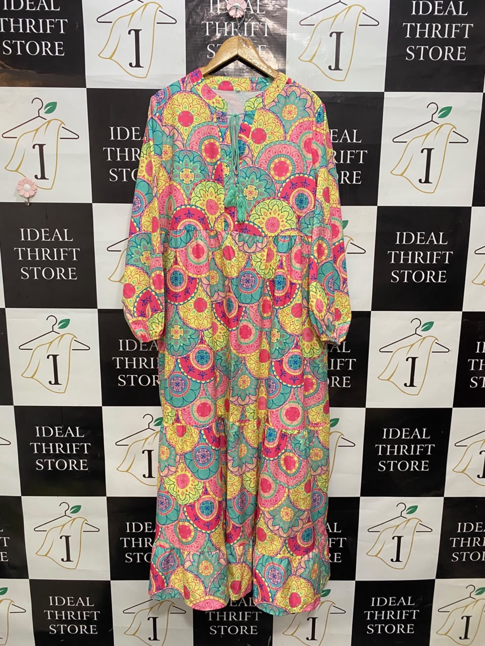 |XXL| BUST 23| A20| VIBRANT FLORAL MANDALA PRINT LONG SLEEVE MAXI DRESS