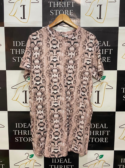 H&M |L| BUST 20| A20| SNAKESKIN PRINT CREW NECK T-SHIRT DRESS