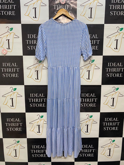 IN THE STYLE |S| BUST 16| A20| BLUE AND WHITE GINGHAM CHECK V-NECK TIERED MIDI DRESS