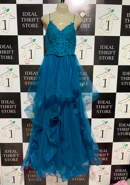 SIGNATURE COLLECTION |S| BUST 18| B46| TEAL LACE EMBELLISHED TIERED RUFFLE GOWN